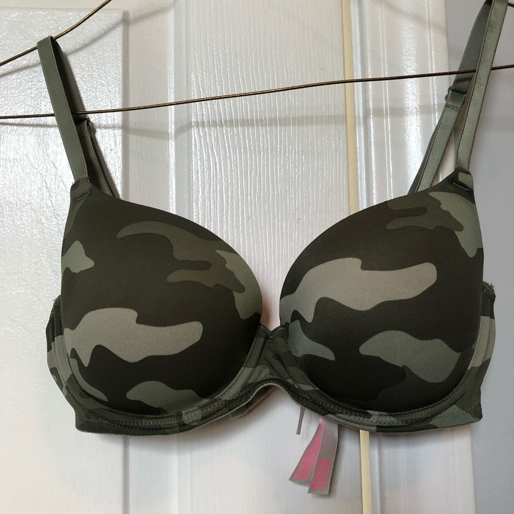 Camo bra